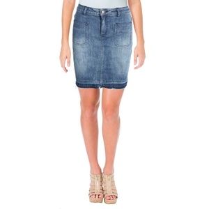 RES DENIM LIGHT WASH POCKETS RAW HEMLINE SKIRT 25"